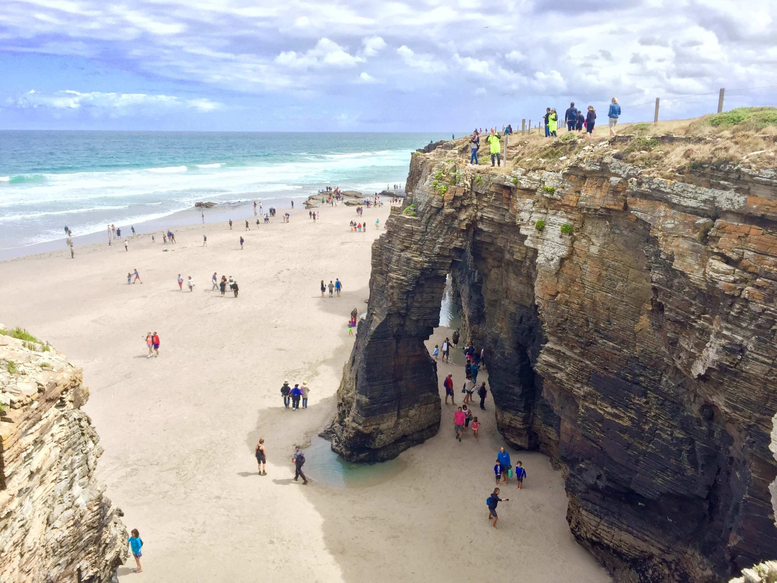 Playa de las Catedrales Guíate Galicia