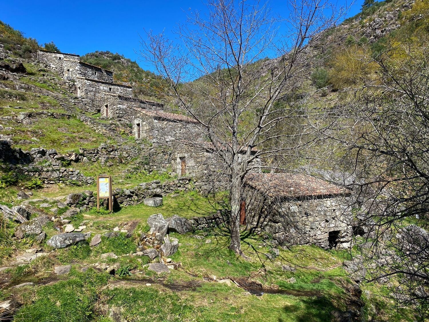 Muíños do Picón e do Folón Guíate Galicia Muíños do Picón e do Folón Guíate Galicia