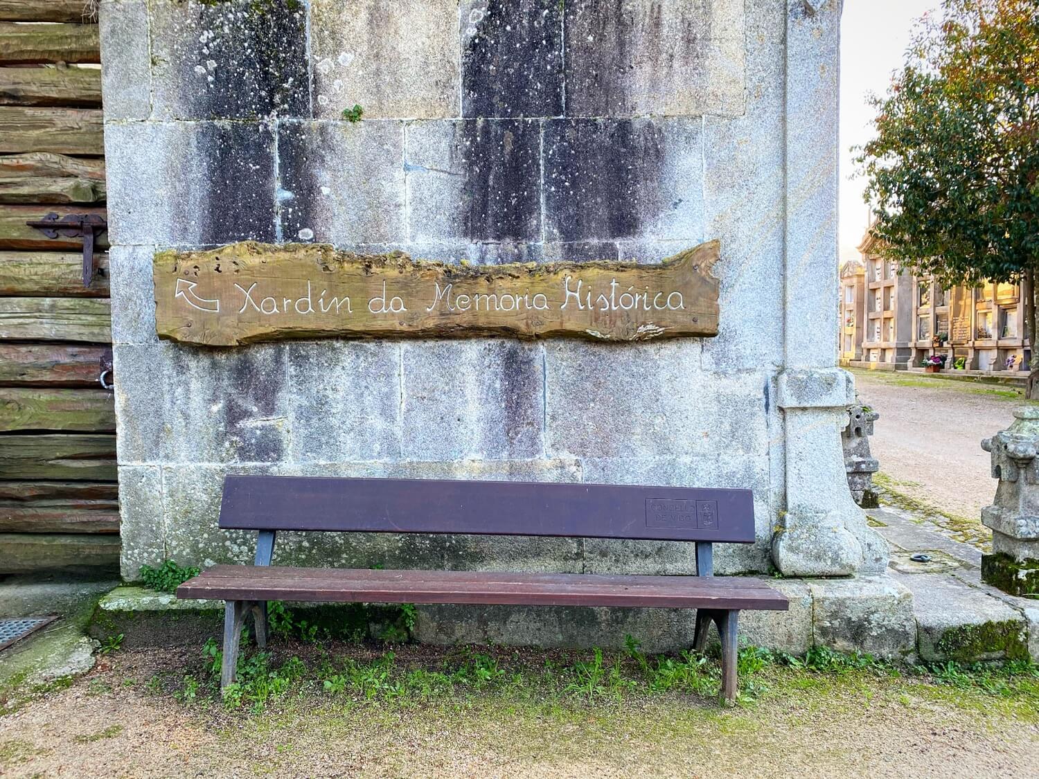 Cementerio de Pereiró, Vigo Guíate Galicia Cementerio de Pereiró, Vigo Guíate Galicia