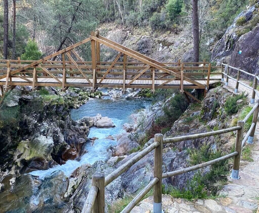 Pozo do Arco, Oia Guíate Galicia