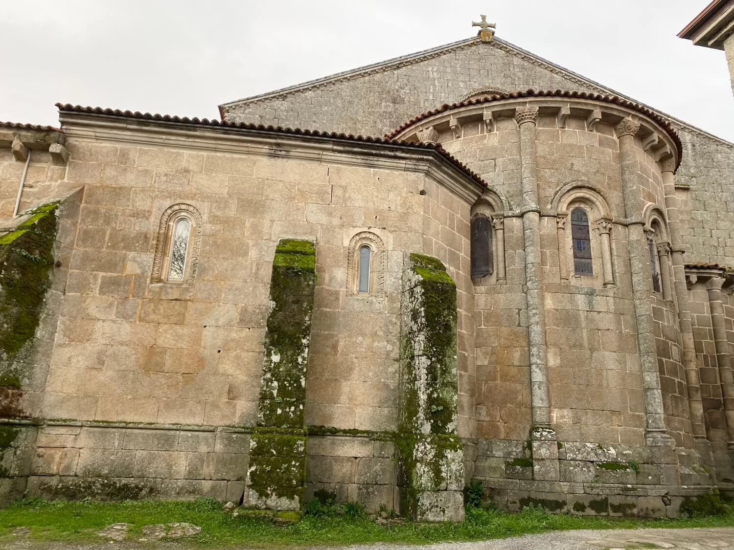 Colegiata de Xunqueira de Ambía Guíate Galicia Colegiata de Xunqueira de Ambía Guíate Galicia