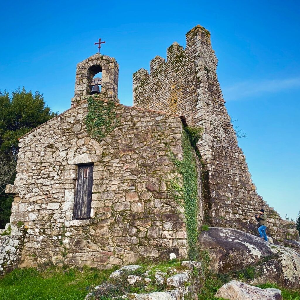 Torres de Oeste de Catoira Guíate Galicia